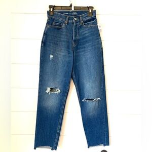 NWT OLD NAVY “extra high-rise, sky-high straight, secret-smooth pocket” jeans